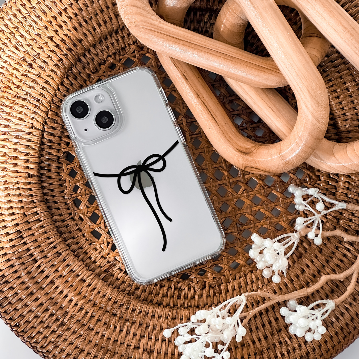iPhoneアクセサリー urbansophistication Bow in black the-soap-case-black-bow-336131