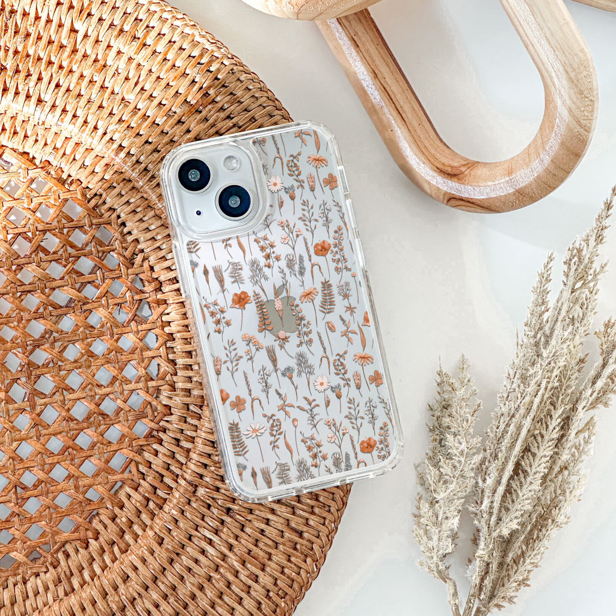 Boho Fall Wild Flower Clear Phone Case for Apple iPhone 15