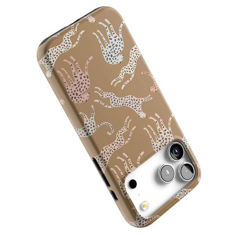 Trendy Cheetah Print Tough Phone Case for iPhone 17 Pro Max (Feat)